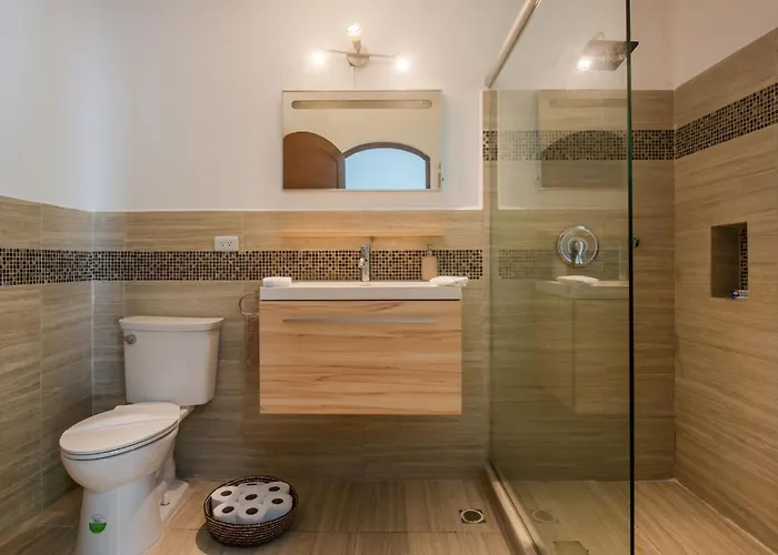 Villa Luxurious 4 To 5-Bedroom Villa With Private Pool In Playa Del Carmen
