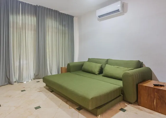 Villa Luxurious 4 To 5-Bedroom Villa With Private Pool In Playa Del Carmen Playa del Carmen